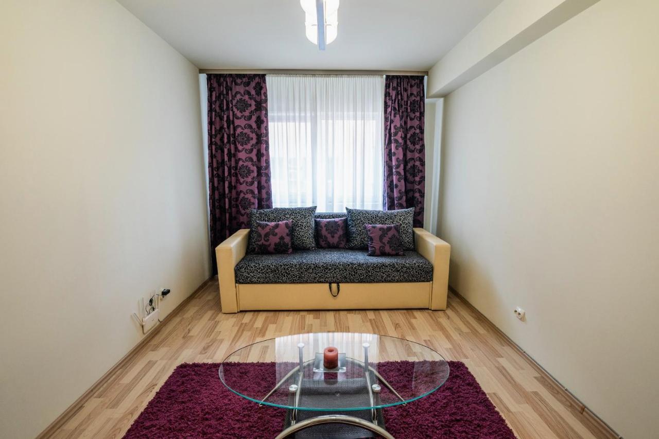 Quiet 3-Room Apt - 2 Parking Spaces - 5 Min Bus Floreşti Buitenkant foto